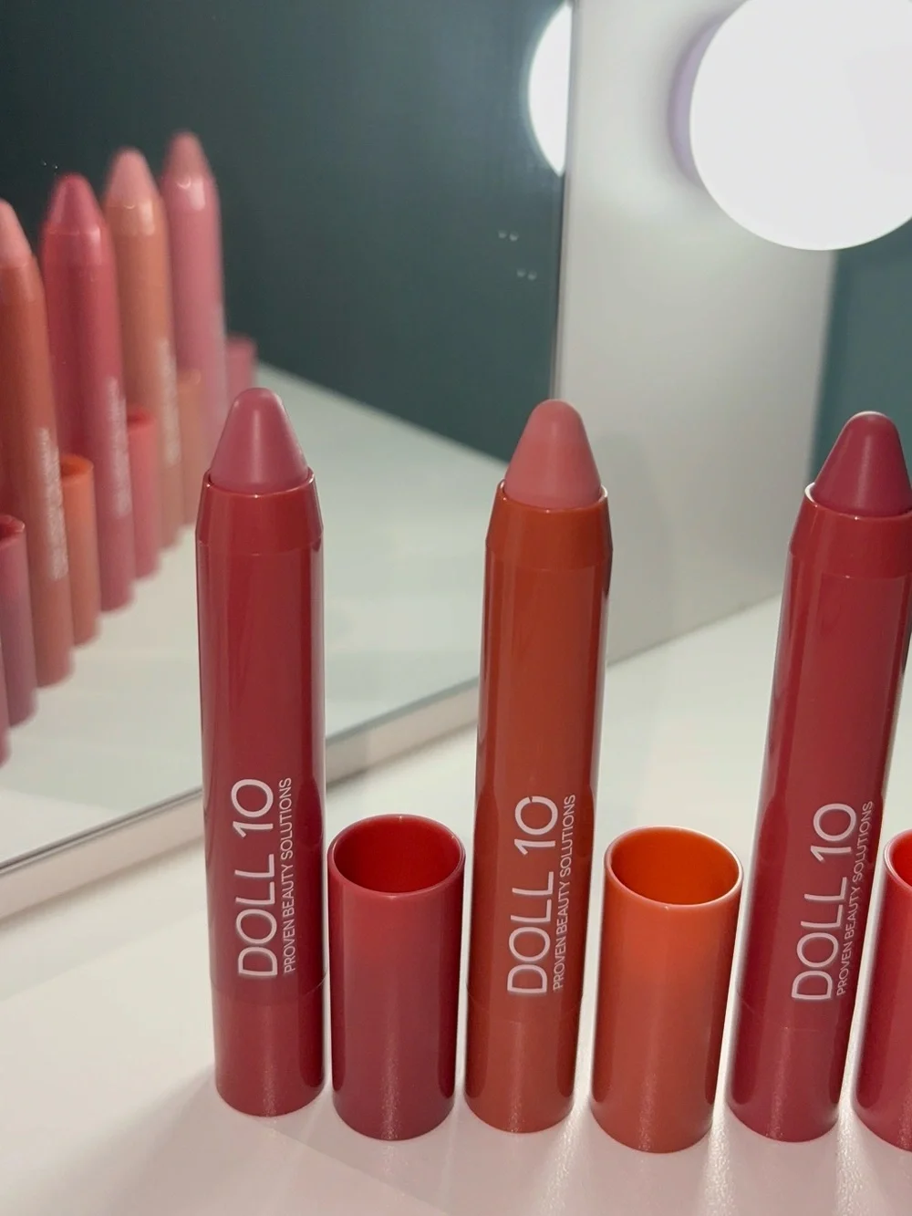 Doll 10 One Kiss At A Time Holiday Lip Crayon Collection